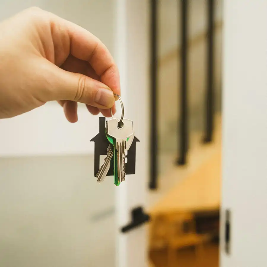 Man handing keys